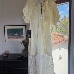 NWT Tuckernut pale  Yellow Boho Maxi Dress with Lace Hem